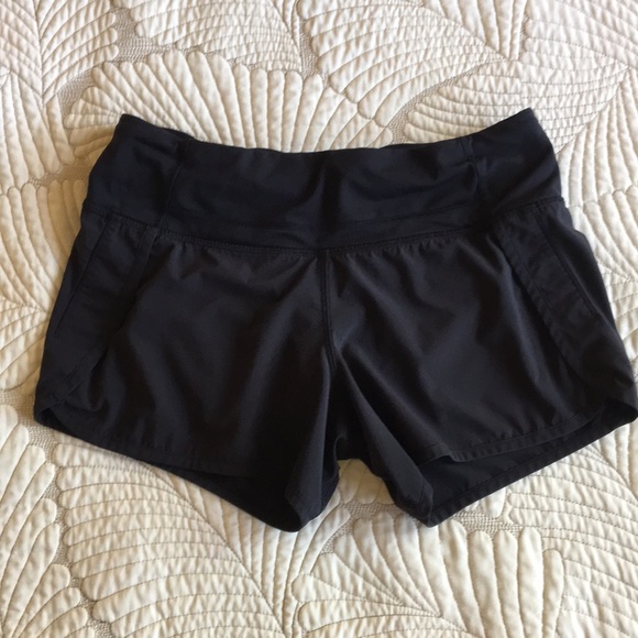 lululemon athletica Pants - Lululemon Run Times Shorts size 4